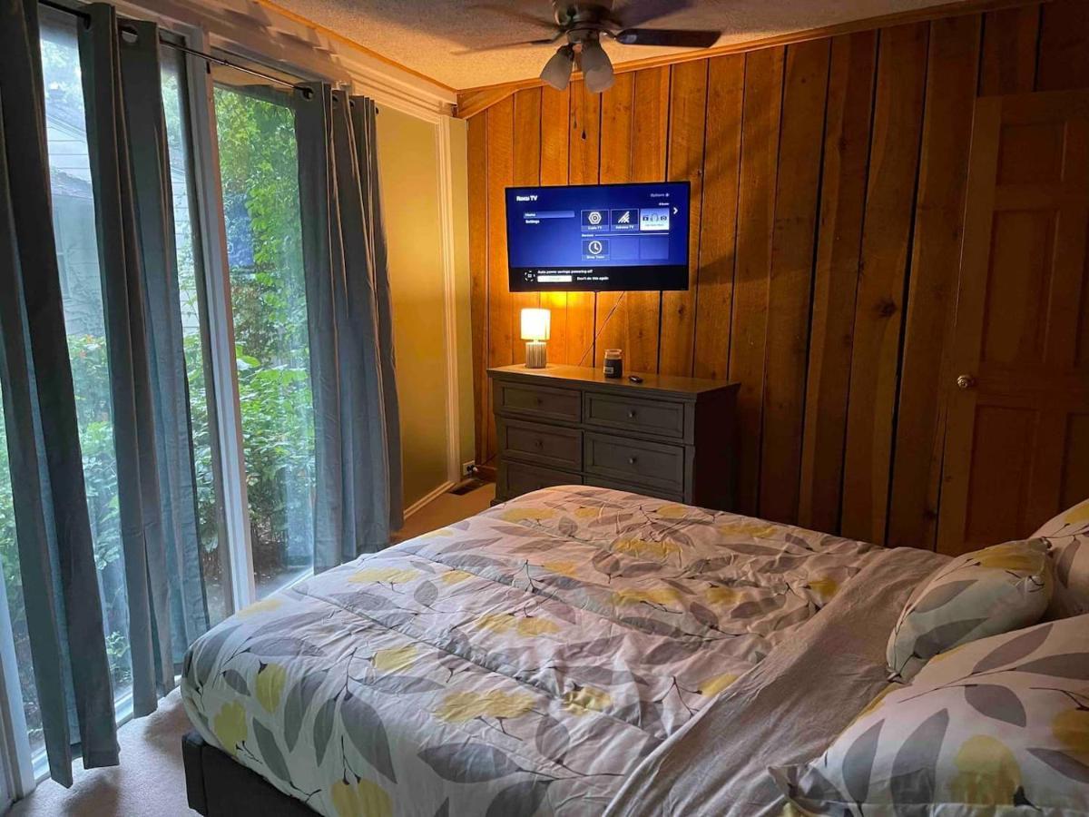 Treetops In Town Villa Charleston Exterior photo