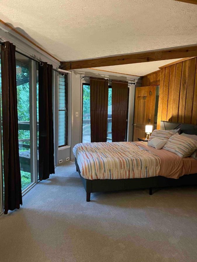 Treetops In Town Villa Charleston Exterior photo