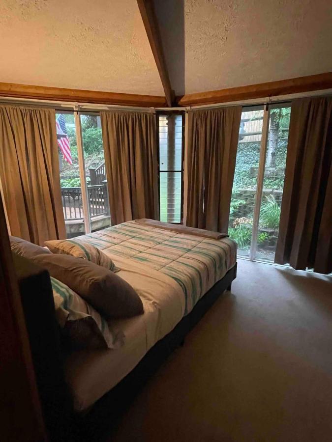 Treetops In Town Villa Charleston Exterior photo